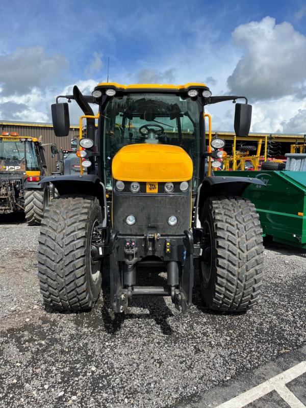 Jcb Icon Fastrac For Sale Sjb Tractors Ltd