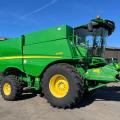 JD S680i - 1810 & 2414 hours - SOLD