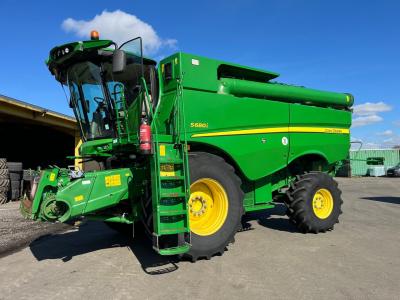 JD S680i - 1810 & 2414 hours - SOLD